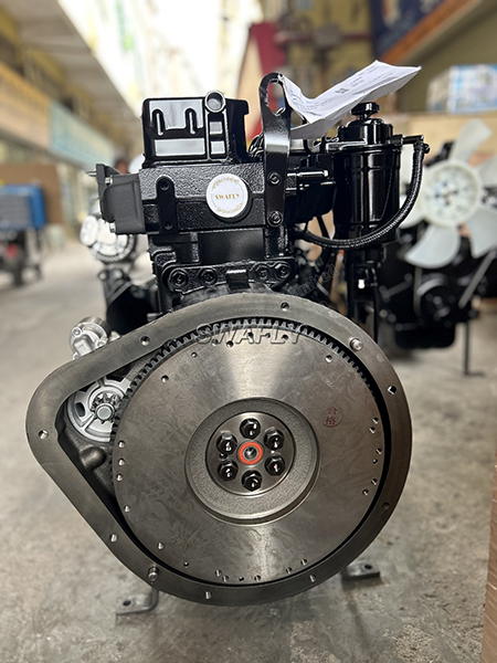 Yanmar 4tne98 Motor: Ein leistungsstarker Dieselmotor für Gabelstapler